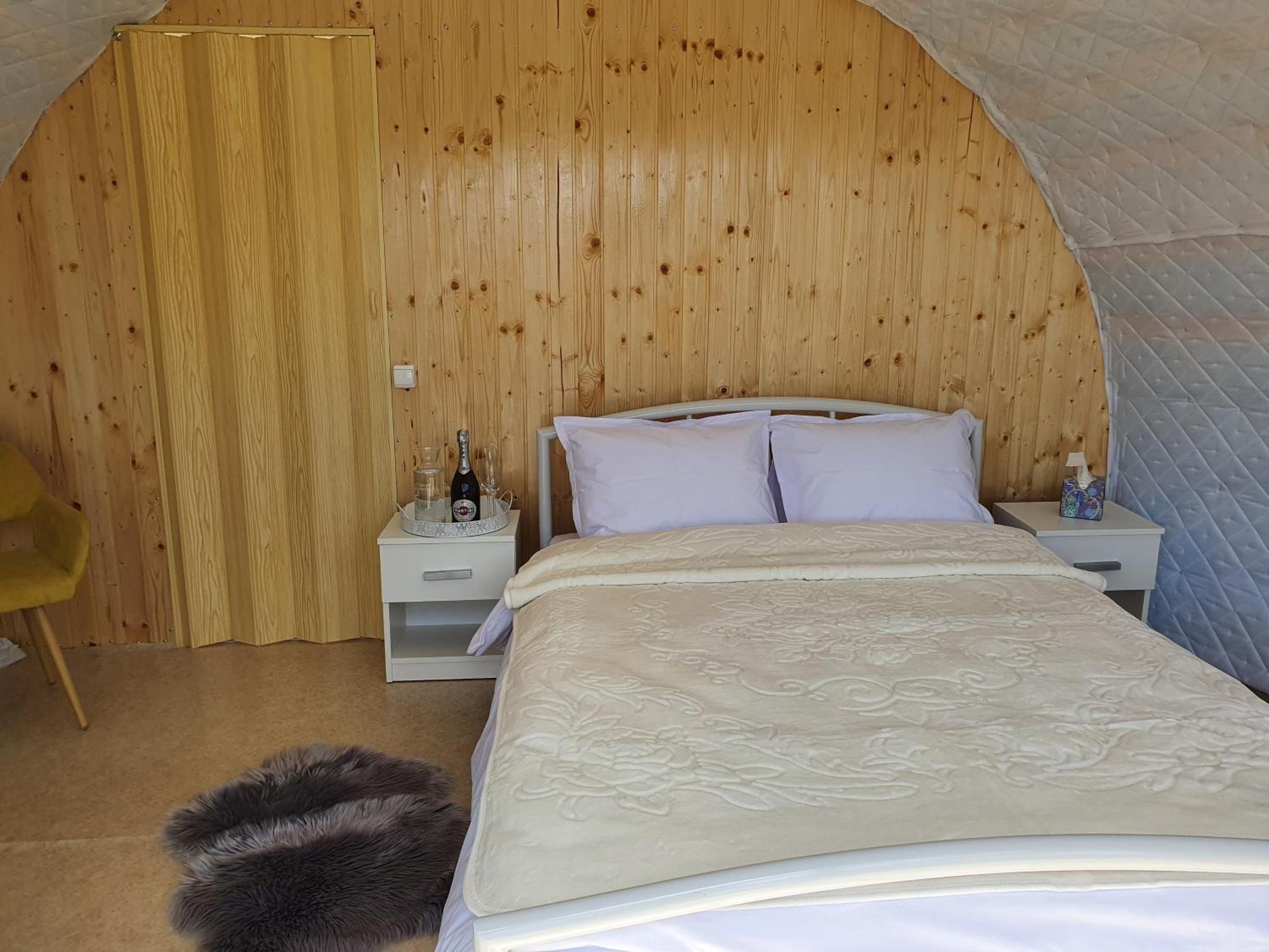 Hotel Sunrise Glamping Retreat Galesu Pokoj fotografie